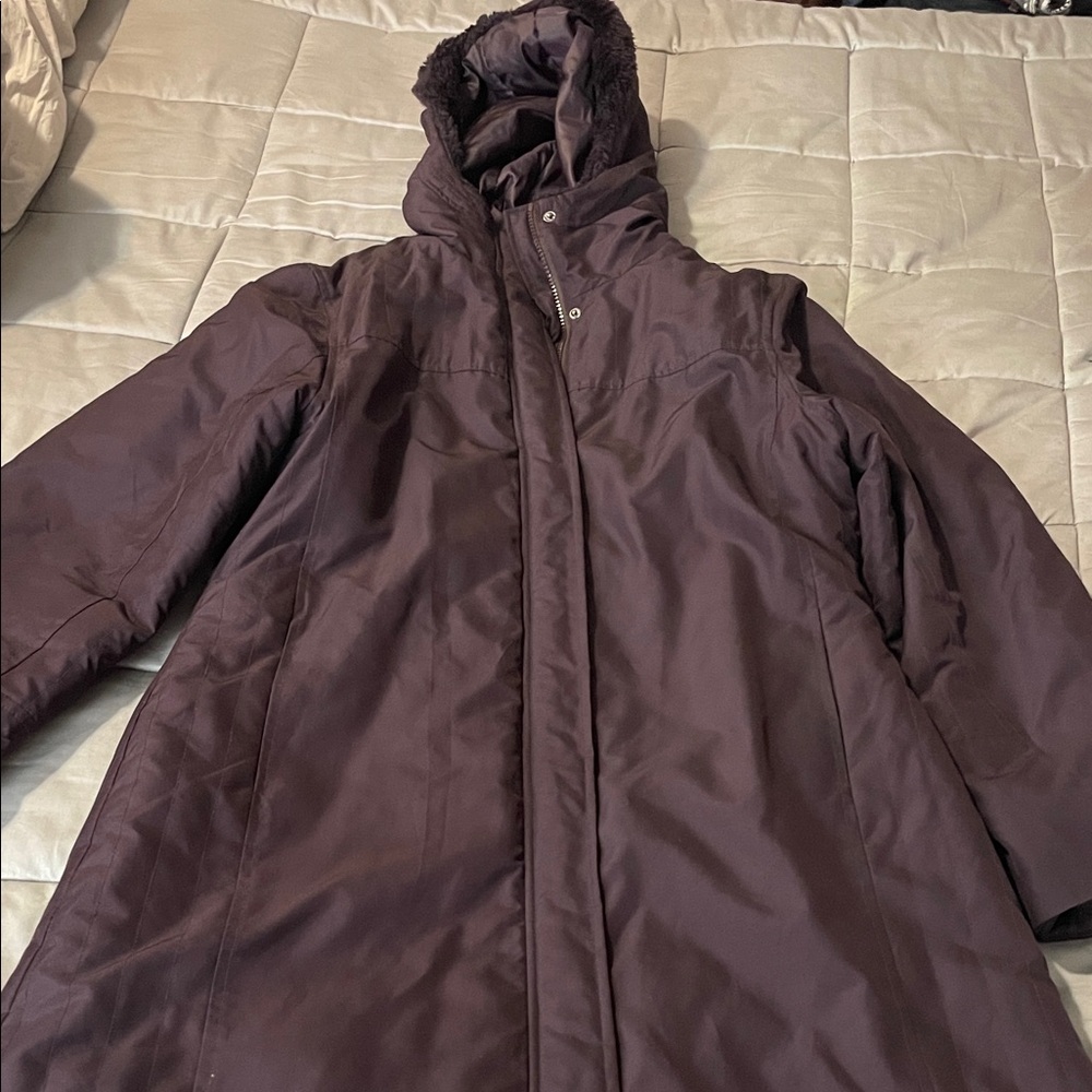 Women's Hooded Ski Jacket in Deep Brown